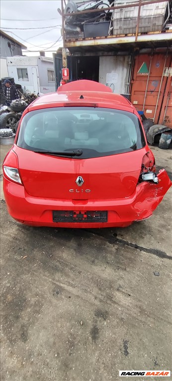 Renault Clio III bontott alkatrészei 5. kép