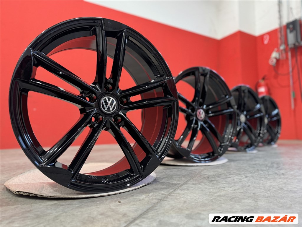 R19 5x112 (66.6) Wheelword Germany  Rotor Style 8.5J ET35 Black glossy - 5. kép