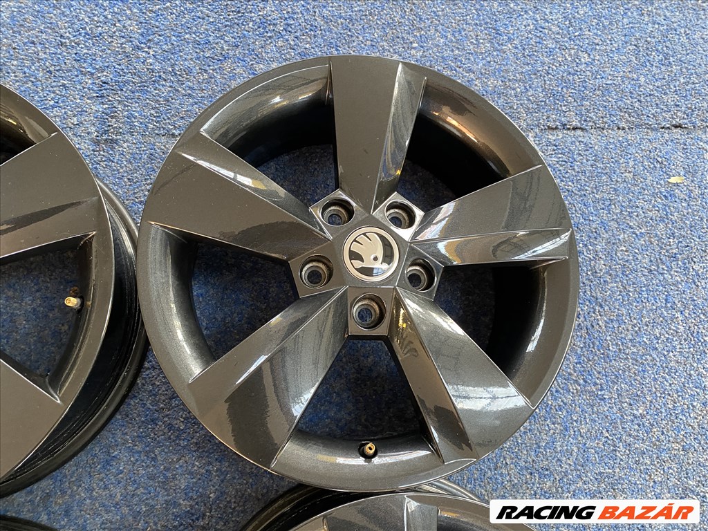 (3454)  Skoda 16 gyári alufelni felni, 5x112, Octavia 7. kép