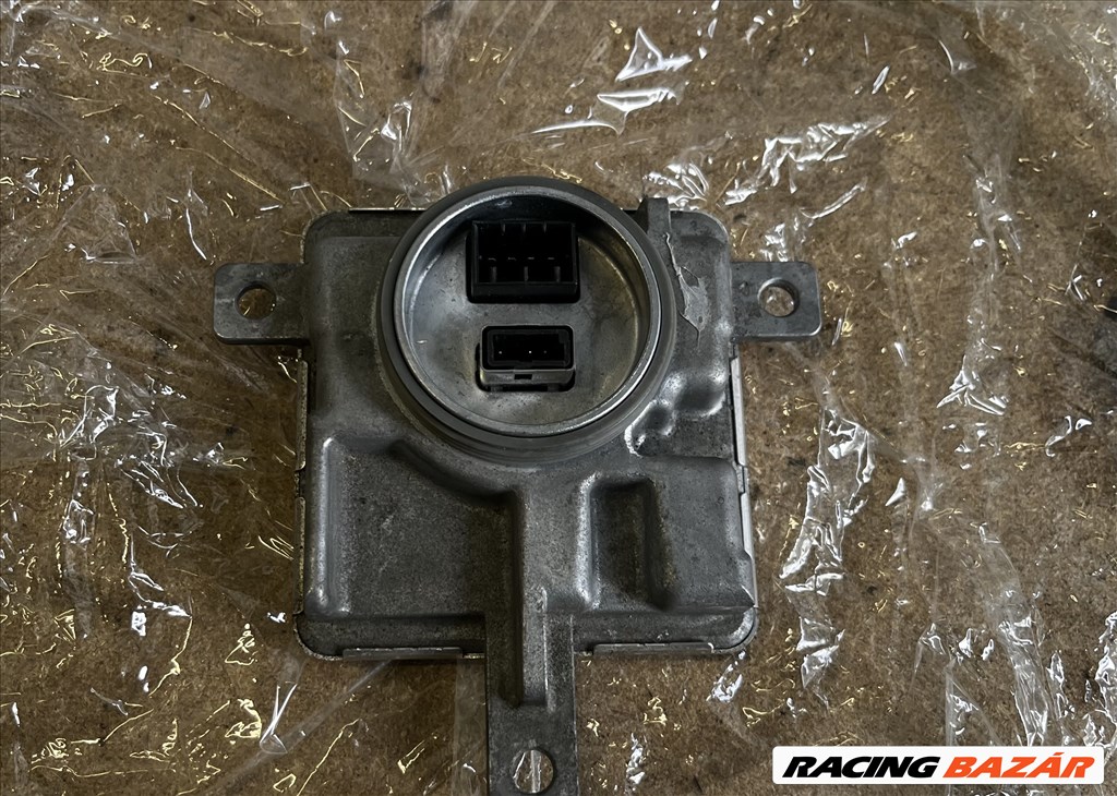 Audi A4 (B8 - 8K), Audi A5 (B8 - 8T), Audi A6 (C7 - 4G) Xenon trafó 8k0941597e 2. kép