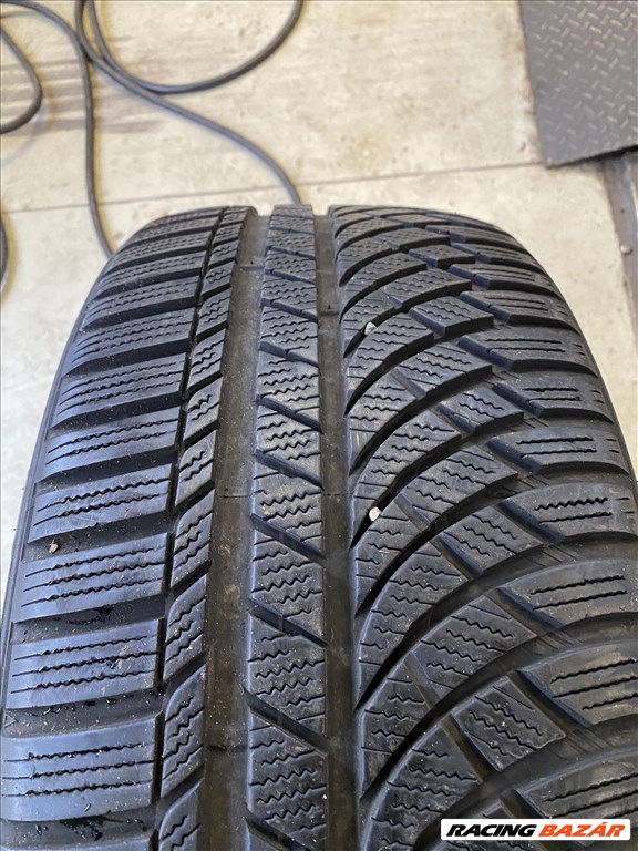  255/4019" újszerű Kumho WinterCraft WP72 téli gumi 2db 4. kép