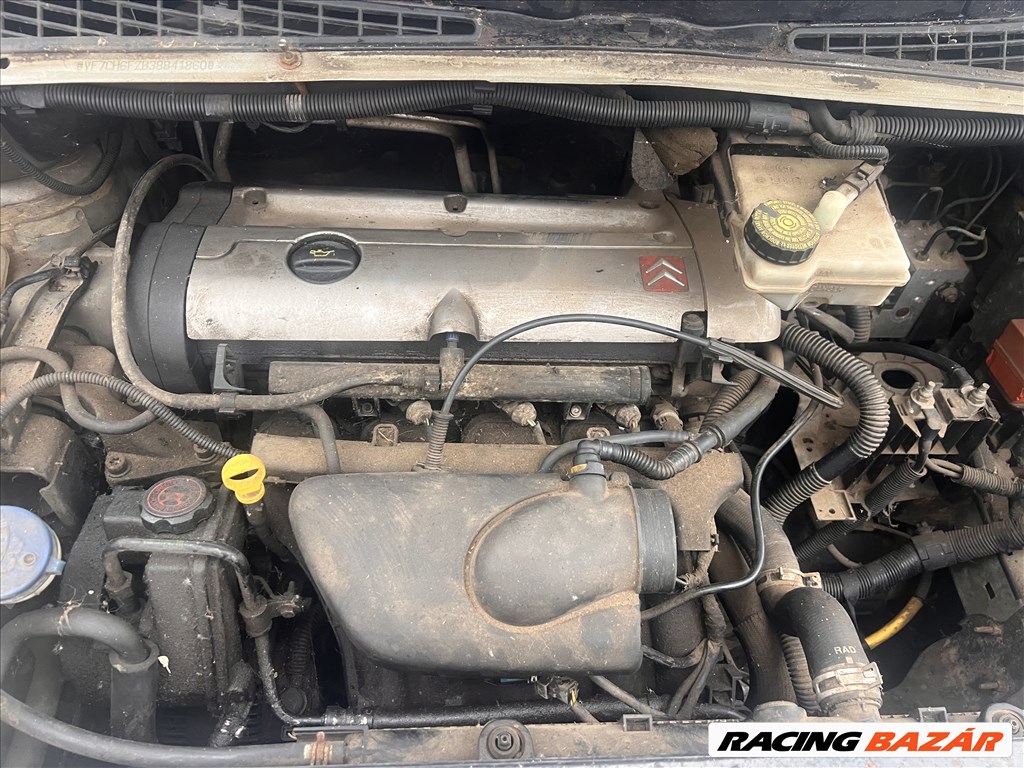 Citroën Xsara Picasso 1.8i bontott alkatrészei 4. kép