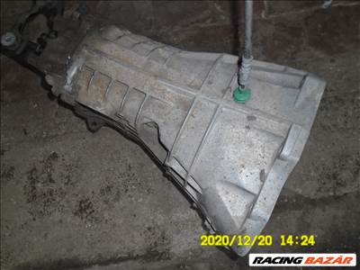 Opel Omega B2 2.2 dti váltó