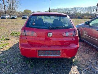 SEAT IBIZA III (6L1) Tank