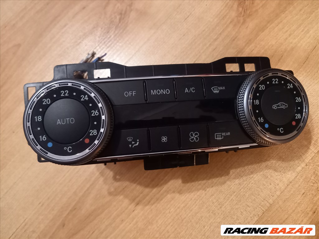 Mercedes C-osztály W204 fűtés klíma panel a2048309885 2. kép