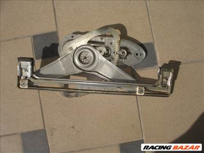 Ford Focus Mk2 (5 ajtós) jobb hátsó elektromos ablakemelő mechanika 04'-12'