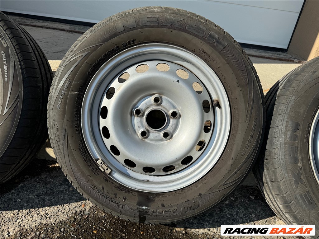 Volkswagen Caddy acélfelni nyári gumikkal 195/65 R15 4. kép