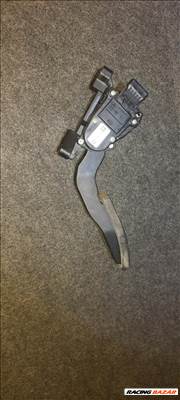 Saab 9-3 Cadillac BLS 1.9 gáz pedál  gm9186724