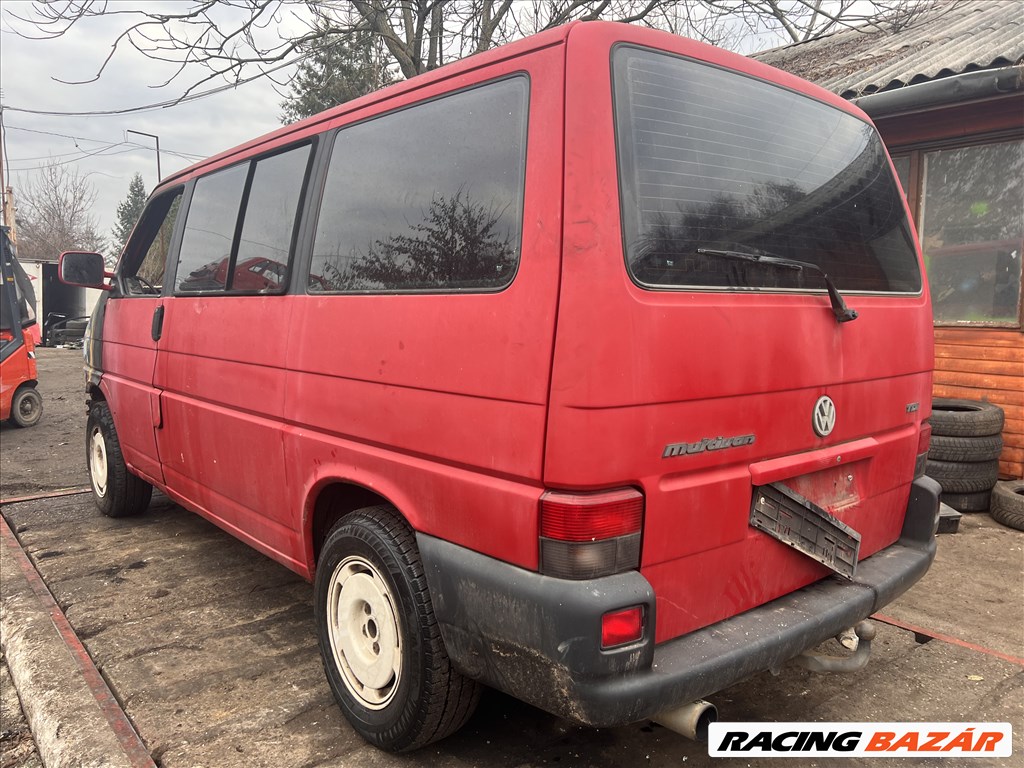 Volkswagen Transporter T4 2.5D bontott alkatrészei 1. kép