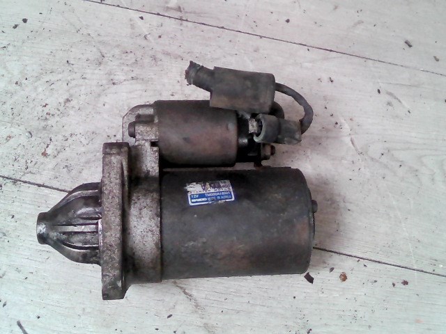 KIA RIO 2000.04-2005.06 Önindító. benzines 1. kép