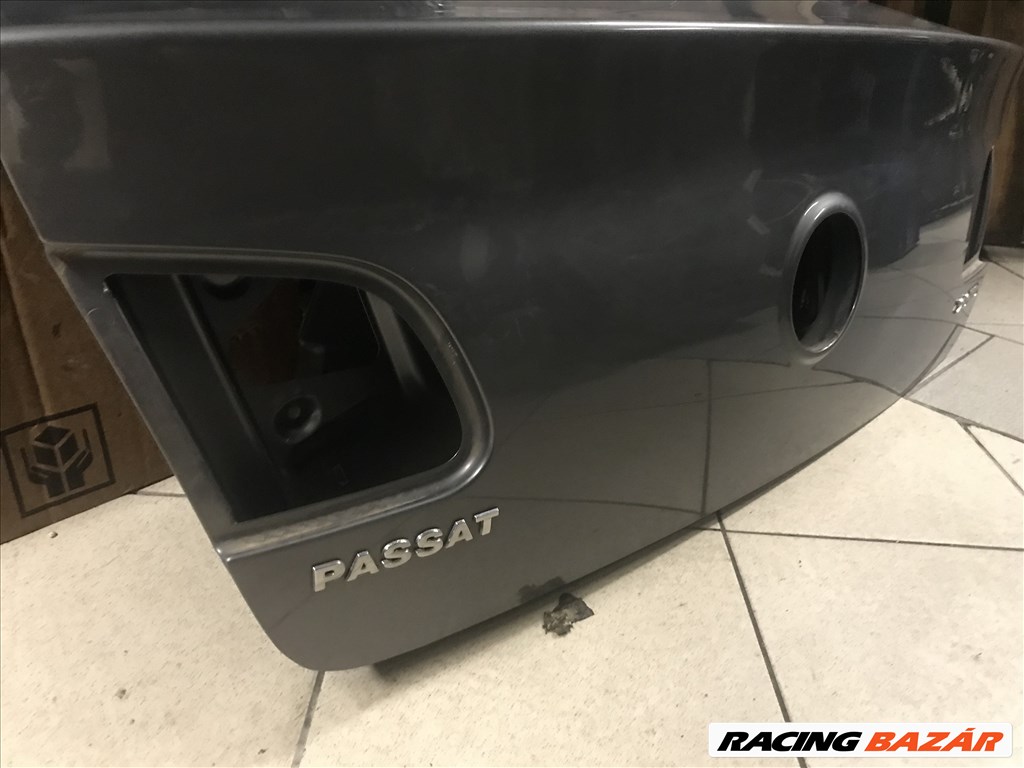 Volkswagen Passat B6 3C _ csomagtér ajtó  2. kép