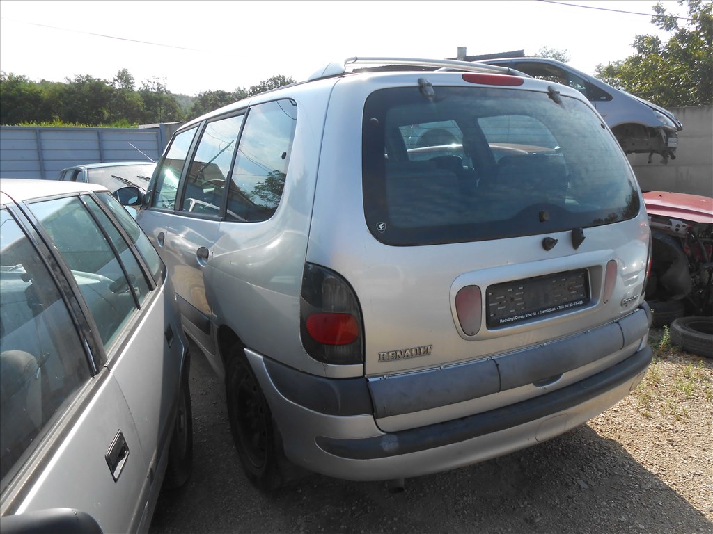 RENAULT ESPACE III (JE0) 2.0 (JE0A) első lökhárító 3. kép