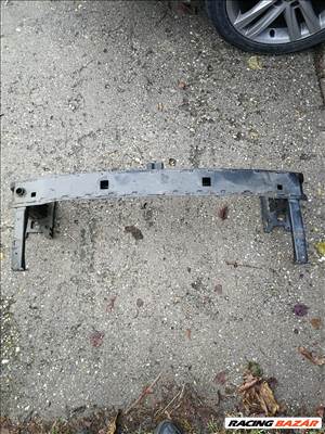 Skoda Scala első lökhárító merevítő  654807109