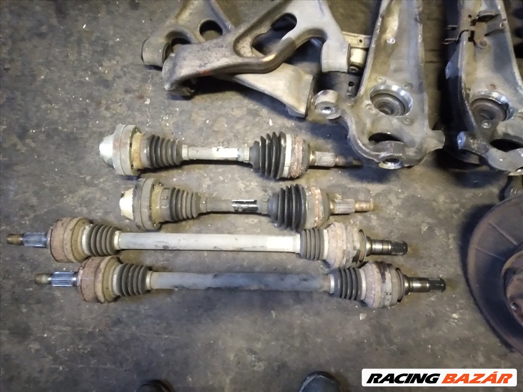 Porsche Cayenne Komplett elsöfutómű 7. kép
