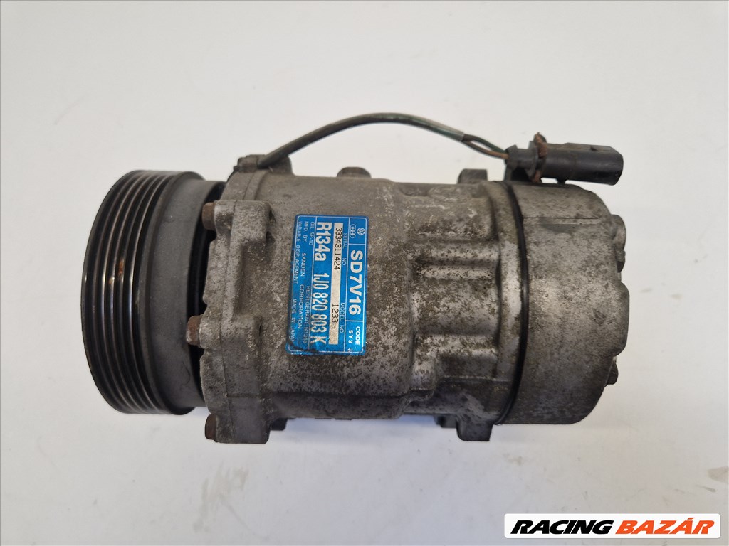 Volkswagen Golf IV 1.6 8V klímakompresszor 1J0 820 803 K (19952) 1. kép