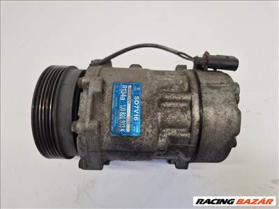 Volkswagen Golf IV 1.6 8V klímakompresszor 1J0 820 803 K (19952)