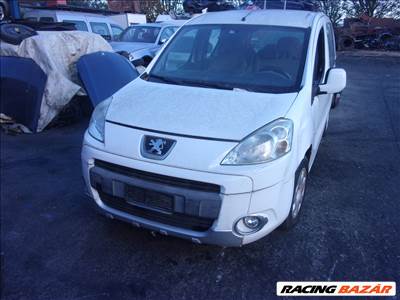 Peugeot Partner II bontott alkatrészei