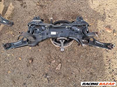 Hyundai i30 (PD) 1.4 T-GDI bölcső 