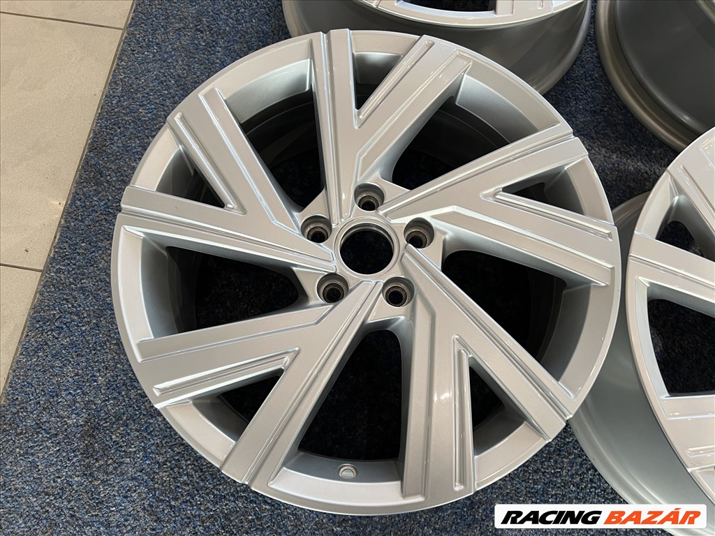 (1802)  Volkswagen 18 gyári felni alufelni, 5x112, Golf Touran Caddy 4. kép