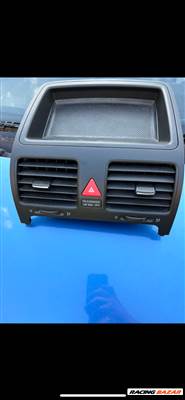 Volkswagen Golf V szellőző rács 