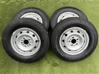 5x118 15" Fiat Citroen Peugeot gyári lemezfelni 215/70 R15C téli gumikkal