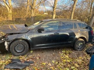 SKODA OCTAVIA III Combi (5E5) Turbó 11. kép
