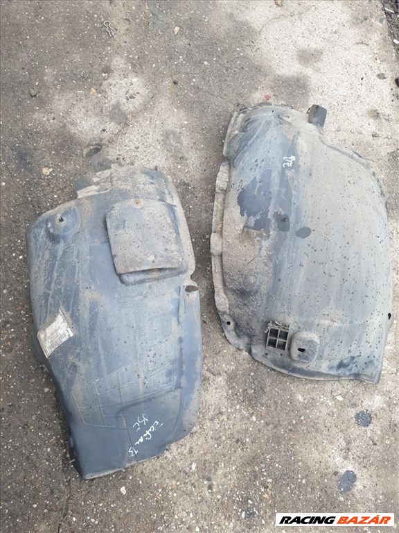 Opel Zafira B jobb és bal oldali dobbetét 2. kép