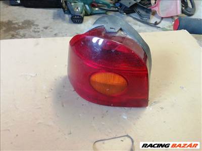 Renault Twingo I Bal hátsó lámpa 