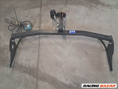 Ford Focus Mk3 vonóhorog 