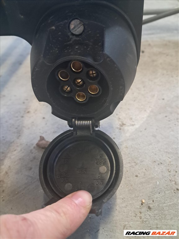 Ford Focus Mk3 vonóhorog  7. kép