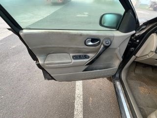 RENAULT MEGANE II lépcsőshátú (LM0/1) Középkonzol Keret 5. kép