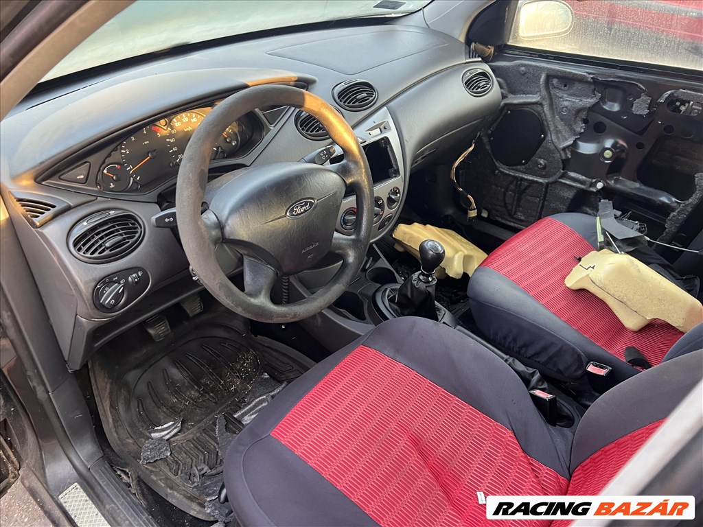 Ford Focus Mk1 1.8D bontott alkatrészei 3. kép