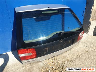 Volvo V40 csomagtér ajtó