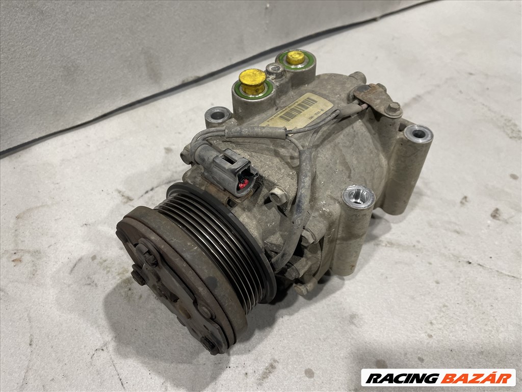 Ford Focus Mk1 gyári klímakompresszor ys4h19d629ad 1578406 1. kép
