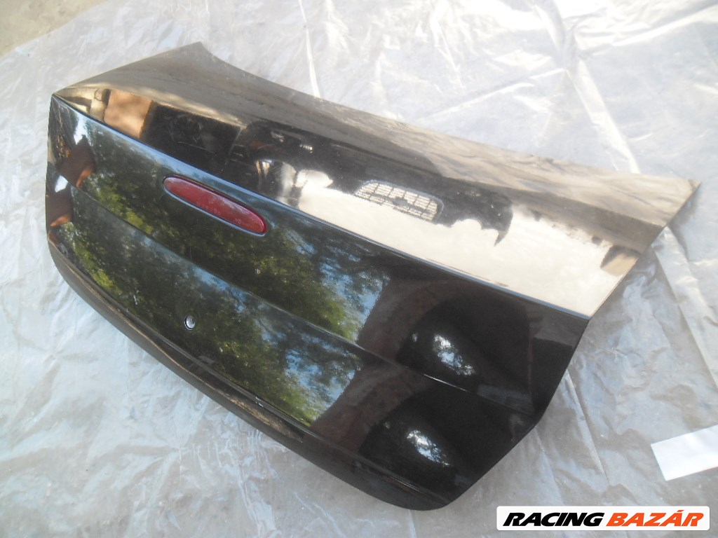Chrysler 300 M csomagtérajtó  2. kép
