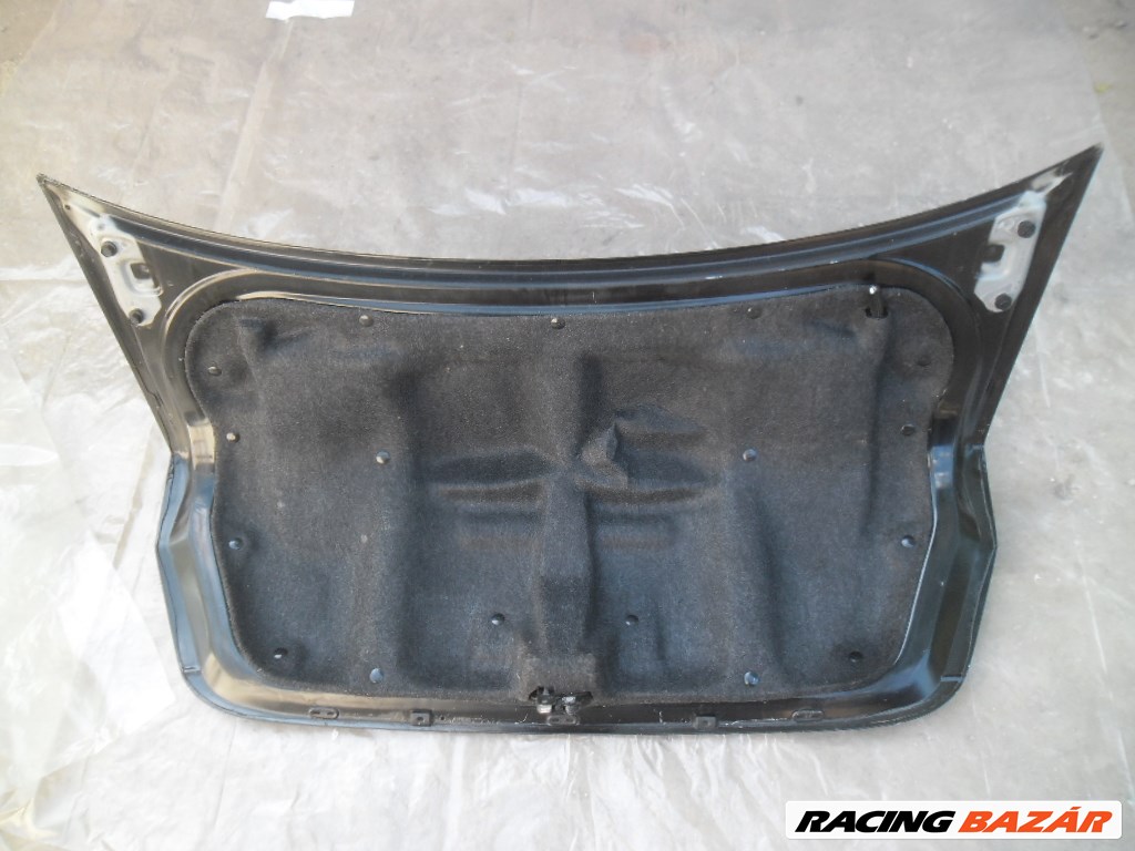 Chrysler 300 M csomagtérajtó  3. kép