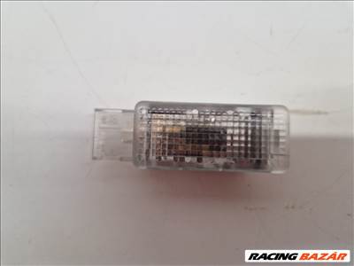 Volkswagen Golf VI csomagtér világítás 6l0947565