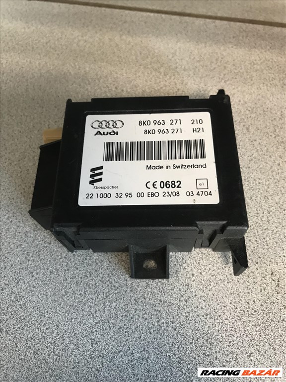 Audi A4 (B8 - 8K) állófűtés vezérlő 8k0963271 1. kép