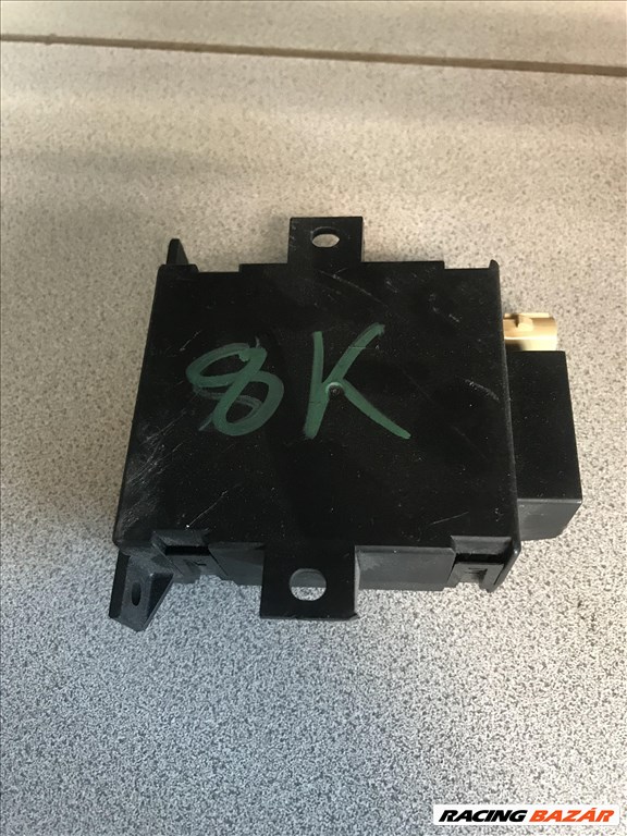 Audi A4 (B8 - 8K) állófűtés vezérlő 8k0963271 2. kép