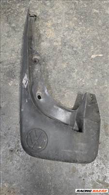 Volkswagen Golf IV jobb első sárfogó gumi 1j0075111
