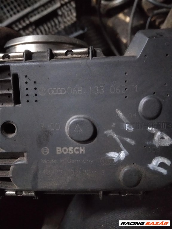 Audi A6 (C5 - 4B) C5 - 4B Fojtószelep 06b133062mb 2. kép