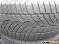  215/55R16 Goodyear Ultragrip Performance újszerű téli gumi garnitúra