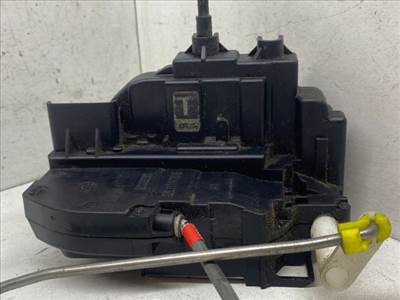 NISSAN NOTE Bal első Ajtózár