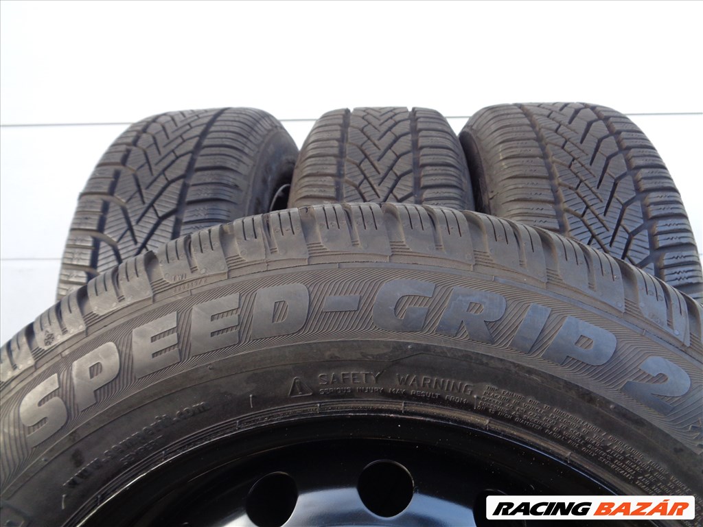 Hyundai lemezfelni 15-ös, 4×100-as, szenzorral, 185/65-ös téli gumival eladó. 7. kép