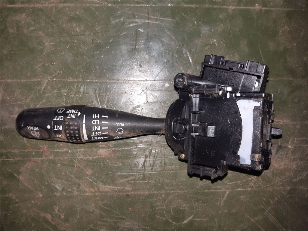 Suzuki Swift III 04-10 Ablaktörlő Kapcsoló 1. kép