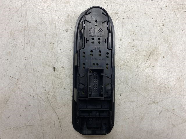 PEUGEOT 308 Bal első Ablakemelő Kapcsoló 3. kép