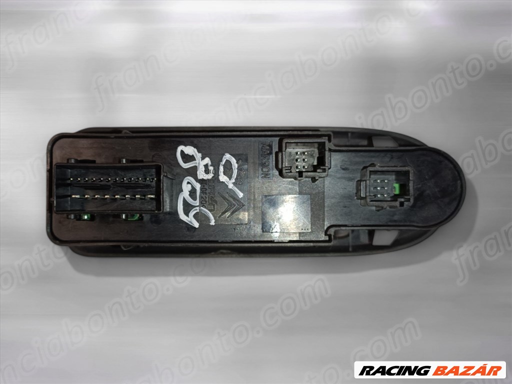 Citroën C5 III, Peugeot 508 I Ablakemelő kapcsoló (négyes) 96659465ZD 2. kép