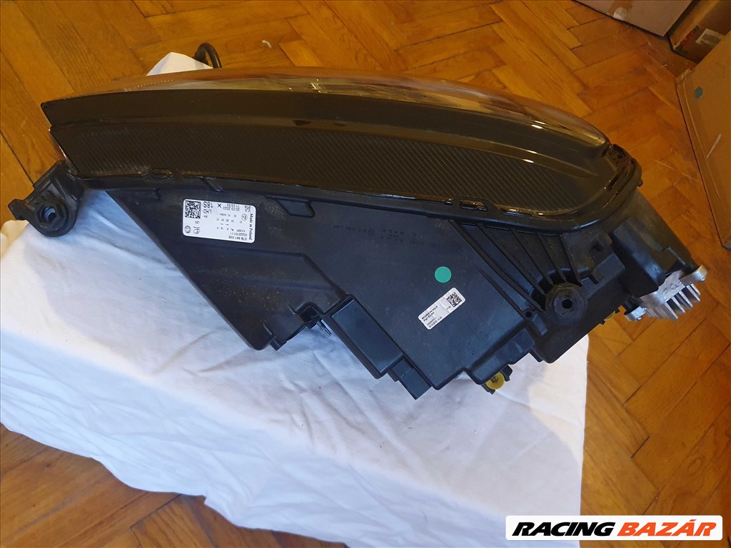 Skoda Karoq jobb fényszóró trafóval 57B941036 2. kép
