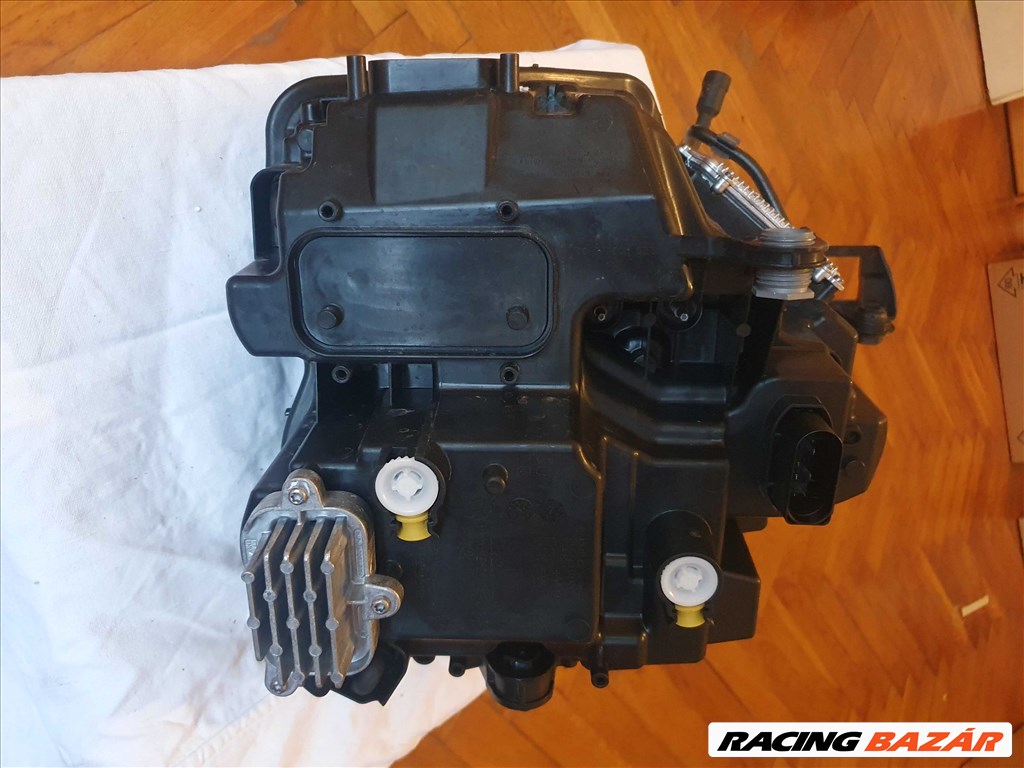 Skoda Karoq jobb fényszóró trafóval 57B941036 5. kép