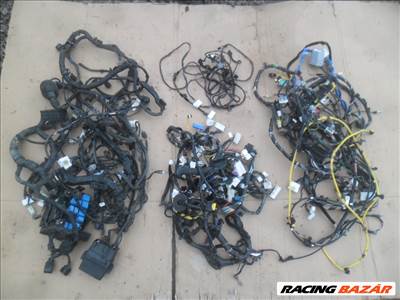 Kia Venga crdi motortér utastér kompl kábelköteg 